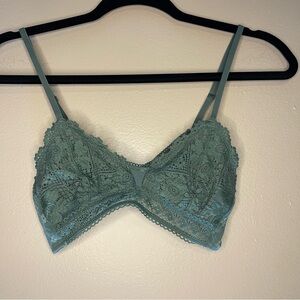 Aerie Lace Bralette in a Soft Sage Green Size XS